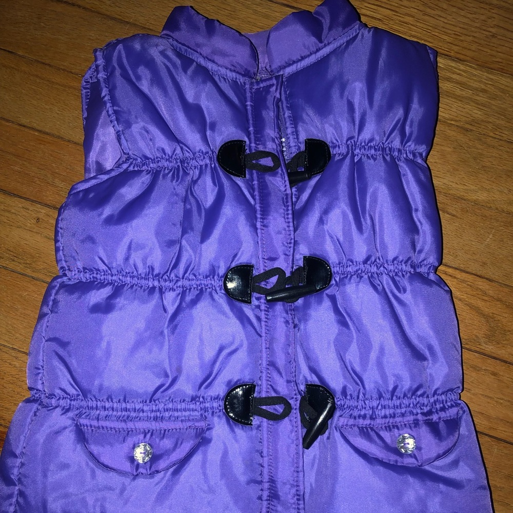 Girls size 5 vest